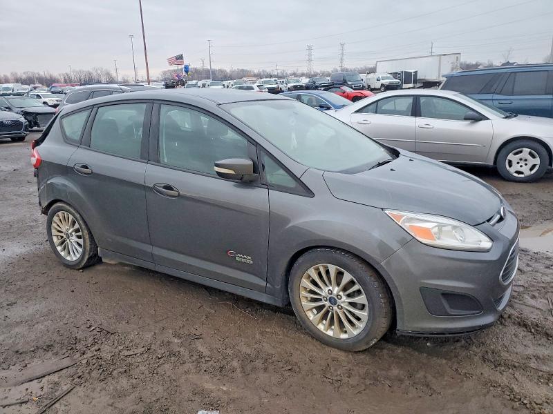 Photo 4 from auction – 2017 FORD C-MAX SE with VIN 1FADP5EU1HL100291