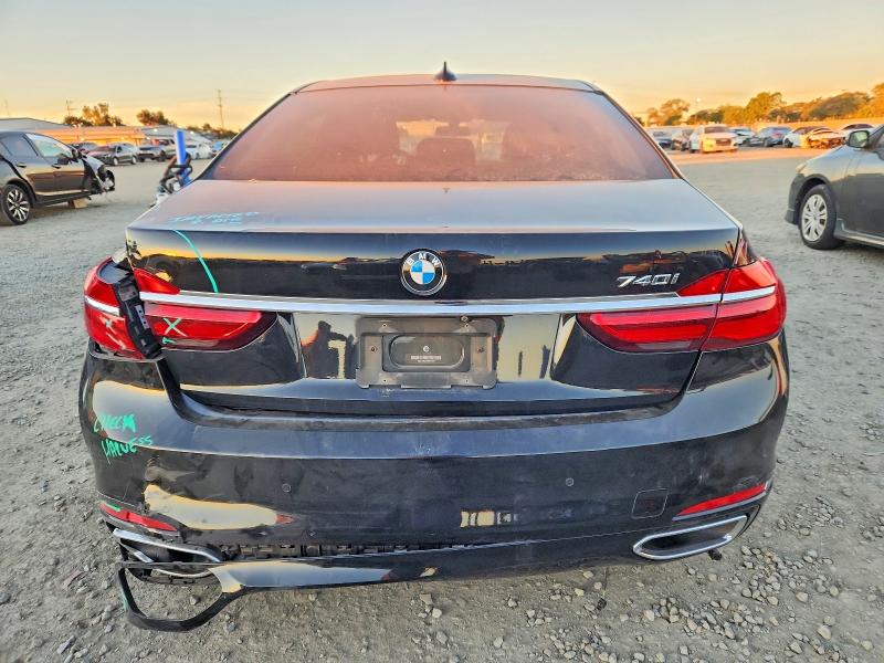 Photo 6 from auction – 2017 BMW 740 I with VIN WBA7E2C57HG740342