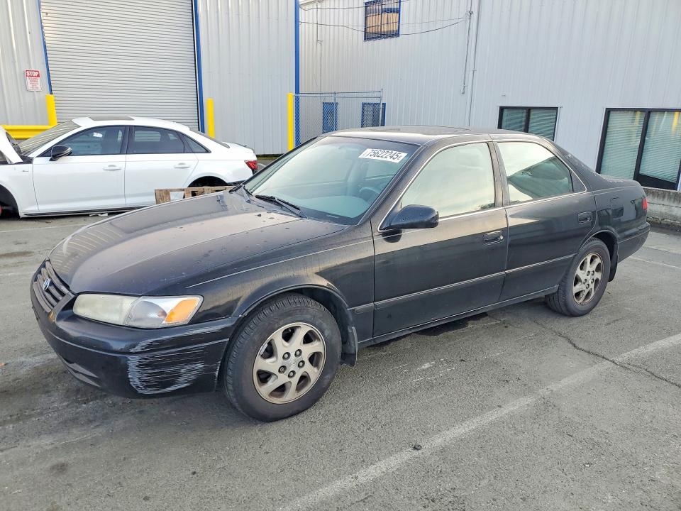 TOYOTA CAMRY 1998 with VIN JT2BF28K3W0114164 - Photo from auction