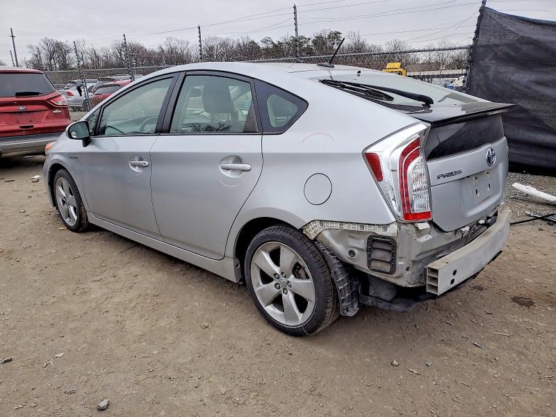 Photo 2 from auction – 2015 TOYOTA PRIUS with VIN JTDKN3DU7F0447040