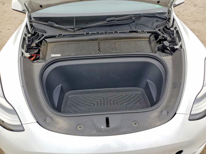 Photo 11 from auction – 2023 TESLA MODEL Y with VIN 7SAYGDEE8PA058203