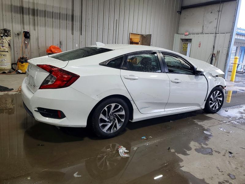 Photo 3 from auction – 2017 HONDA CIVIC EX with VIN 19XFC2F79HE231225