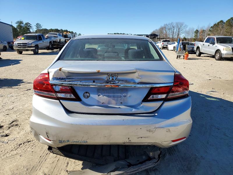 Photo 6 from auction – 2015 HONDA CIVIC with VIN 2HGFB2F71FH509458