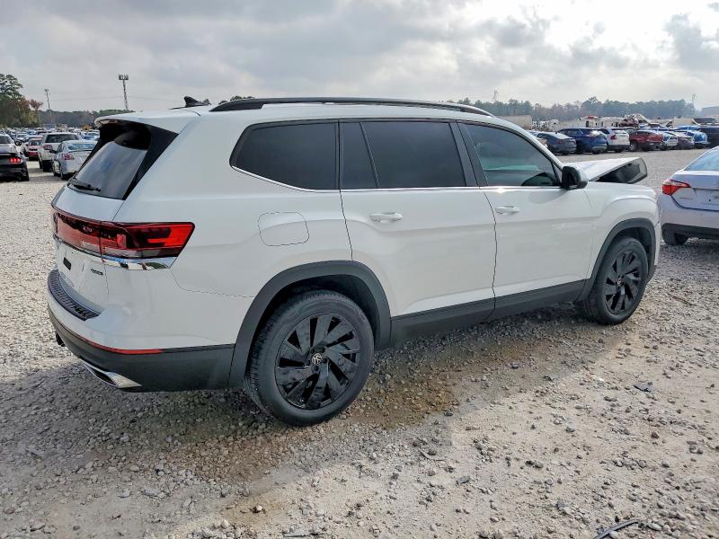 Photo 3 from auction – 2025 VOLKSWAGEN ATLAS with VIN 1V2KR2CA9SC555480