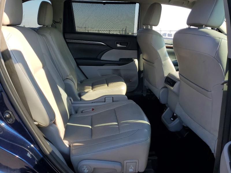 Foto 11 de la subasta – 2014 TOYOTA HIGHLANDER con VIN 5TDYKRFH7ES030907