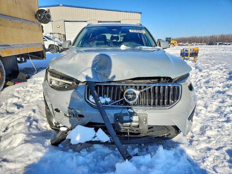 Photo 5 from auction – 2025 VOLVO XC40 with VIN YV4L12UJ0S2472602
