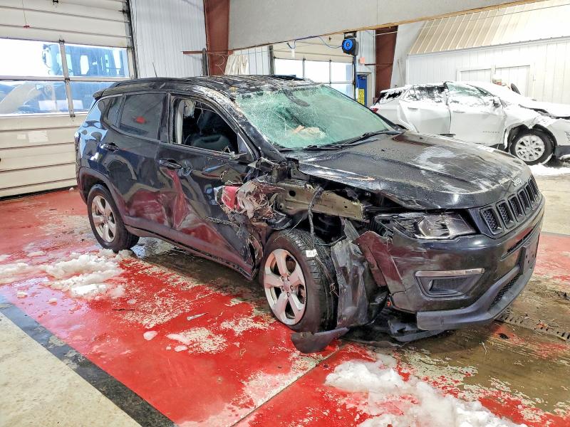 Фото 4 с аукциона – 2018 JEEP COMPASS LA с VIN 3C4NJDBBXJT434858