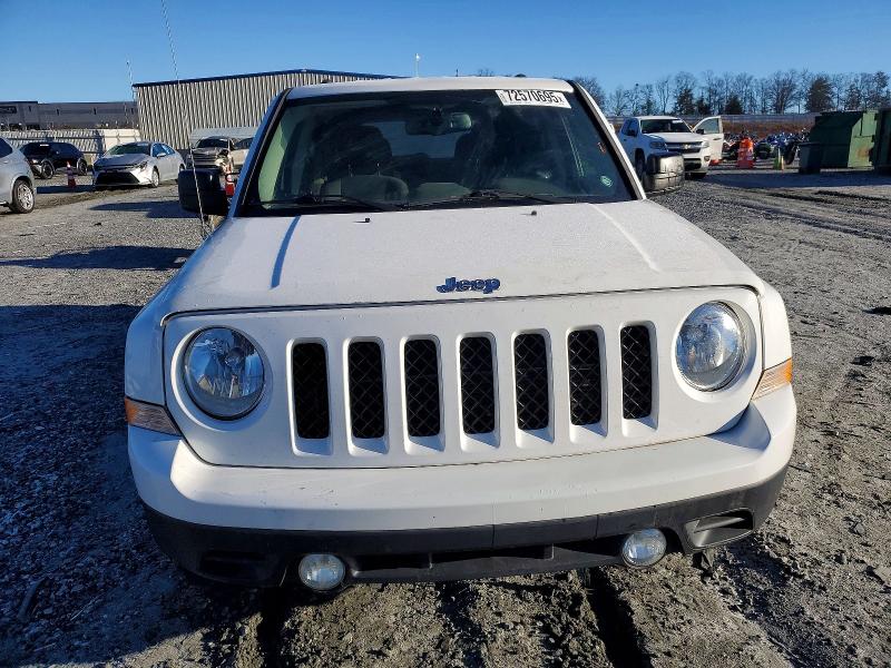 Photo 5 from auction – 2016 JEEP PATRIOT with VIN 1C4NJPFA9GD794432