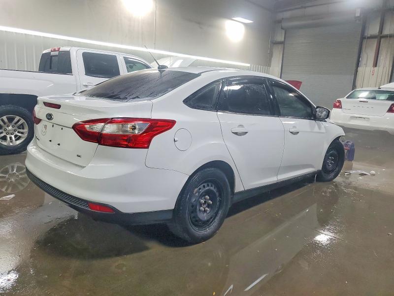 Photo 3 from auction – 2012 FORD FOCUS SE with VIN 1FAHP3F26CL200298