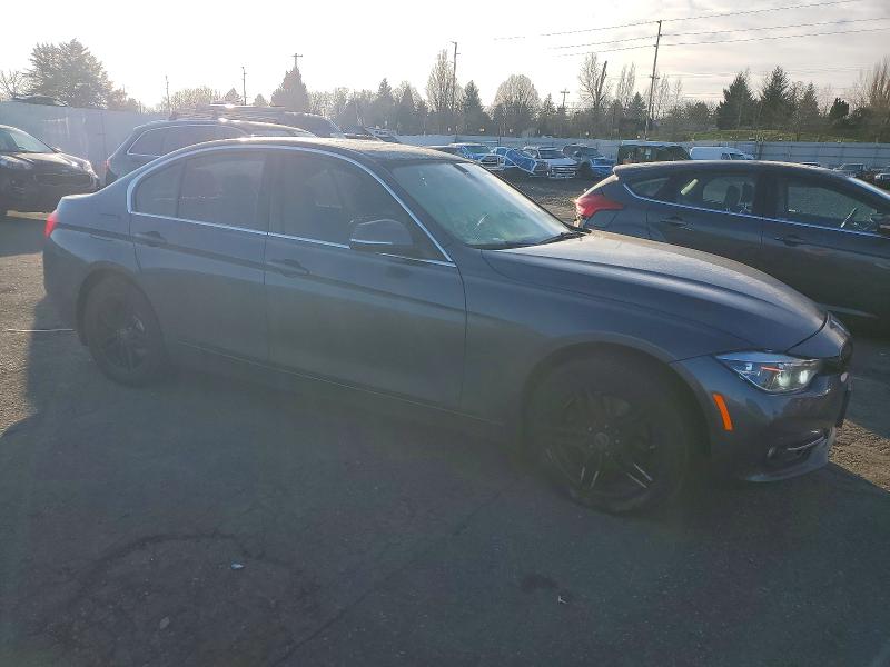 Zdjęcie 4 z aukcji – 2017 BMW 330 XI z VIN WBA8D9C57HK894143