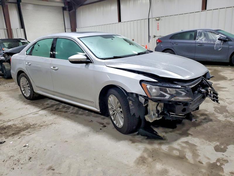 Photo 4 from auction – 2017 VOLKSWAGEN PASSAT SE with VIN 1VWBT7A33HC029792