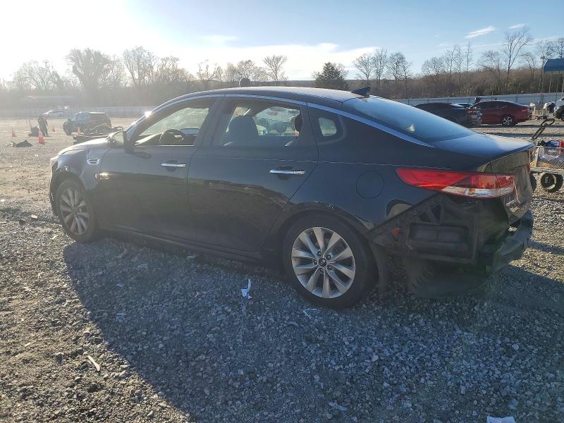 Photo 2 from auction – 2016 KIA OPTIMA LX with VIN 5XXGT4L35GG045561