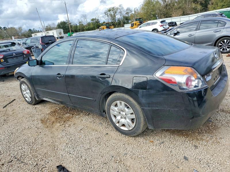 Photo 2 from auction – 2011 NISSAN ALTIMA with VIN 1N4AL2AP1BN492133