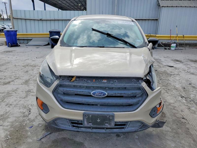 Photo 5 from auction – 2018 FORD ESCAPE S with VIN 1FMCU0F7XJUA91130