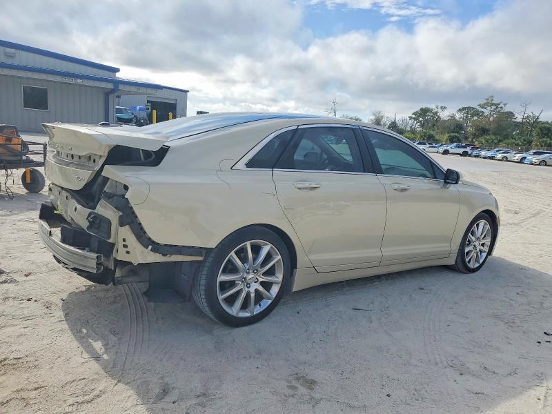 Photo 3 from auction – 2016 LINCOLN MKZ HYBRID with VIN 3LN6L2LU7GR627196