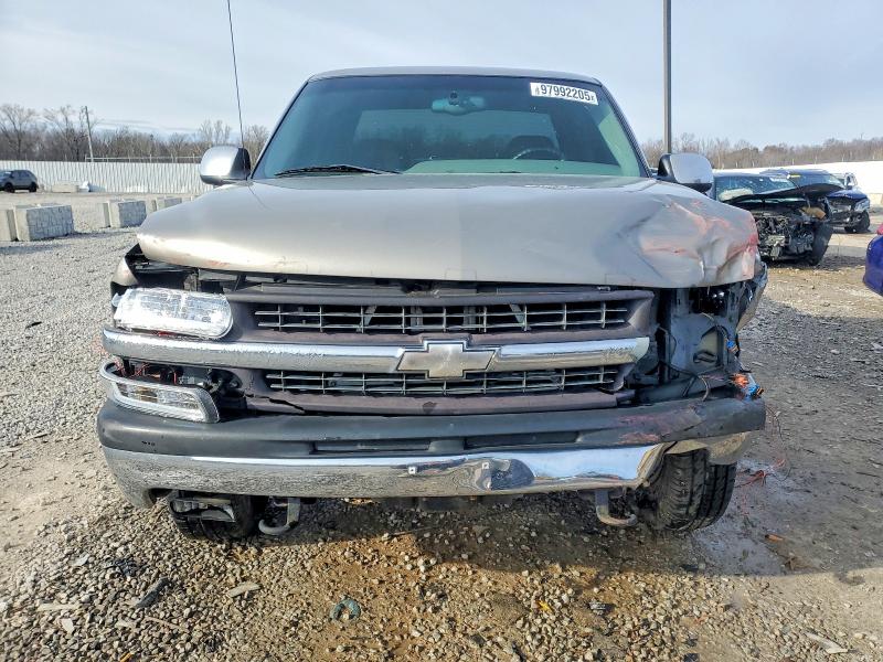 Photo 5 from auction – 2000 CHEVROLET SILVERADO with VIN 1GCEK19T4YZ160182