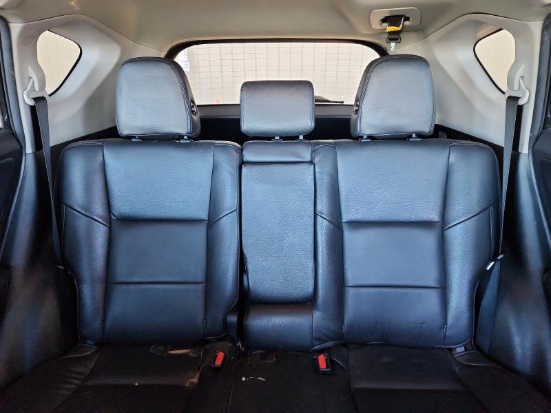 Photo 10 from auction – 2017 TOYOTA RAV4 XLE with VIN 2T3RFREV3HW544076