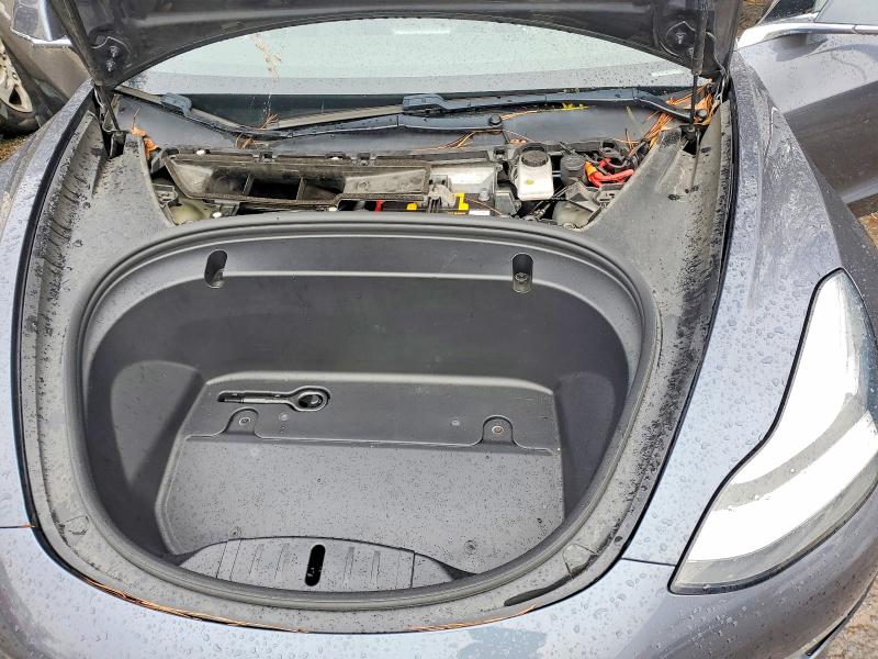 Photo 11 from auction – 2020 TESLA MODEL 3 with VIN 5YJ3E1EA4LF661011