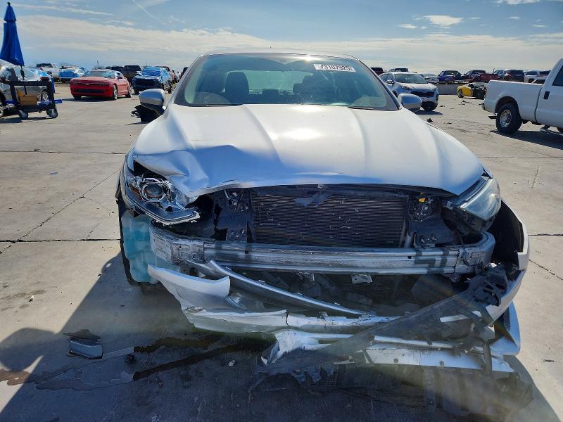 Photo 5 from auction – 2017 FORD FUSION SE with VIN 3FA6P0HD4HR366848