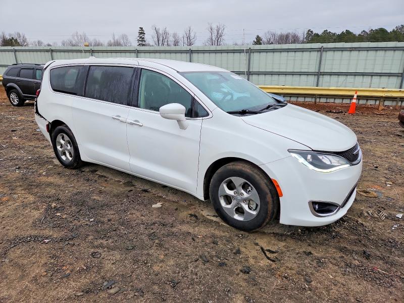 Photo 4 from auction – 2020 CHRYSLER PACIFICA H with VIN 2C4RC1H70LR234929