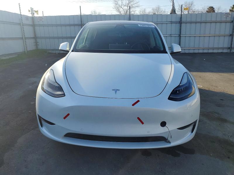 Photo 5 from auction – 2022 TESLA MODEL Y with VIN 7SAYGDEE6NF550311