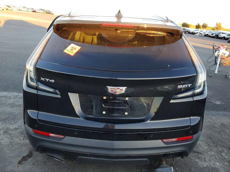 Photo 6 from auction – 2019 CADILLAC XT4 with VIN 1GYFZER47KF107785