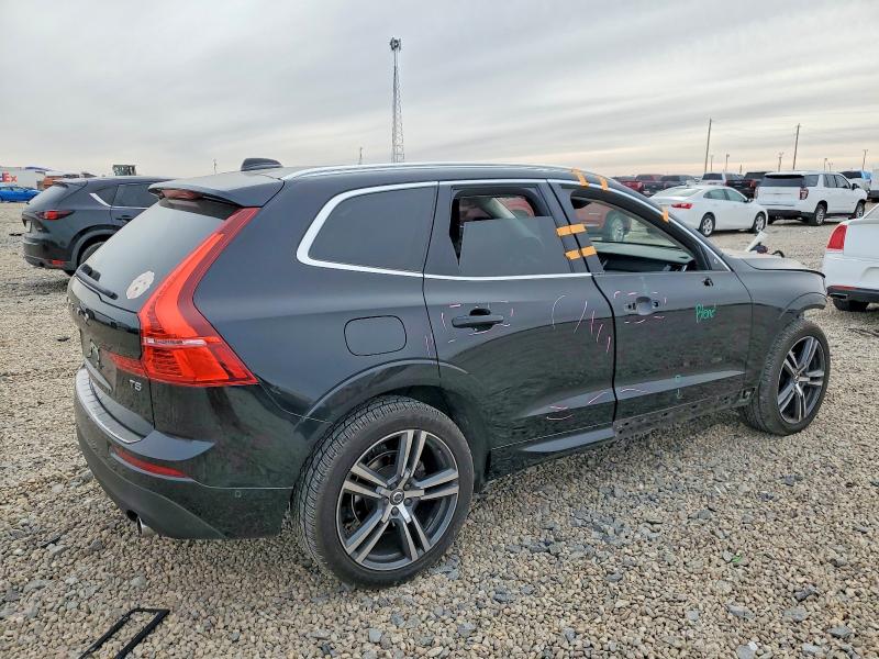 Foto 3 de la subasta – 2019 VOLVO XC60 con VIN LYV102DK5KB251145