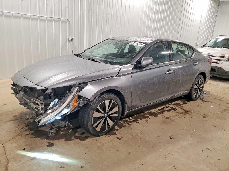 NISSAN ALTIMA SV 2020 with VIN 1N4BL4DW2LC117755 - Photo from auction