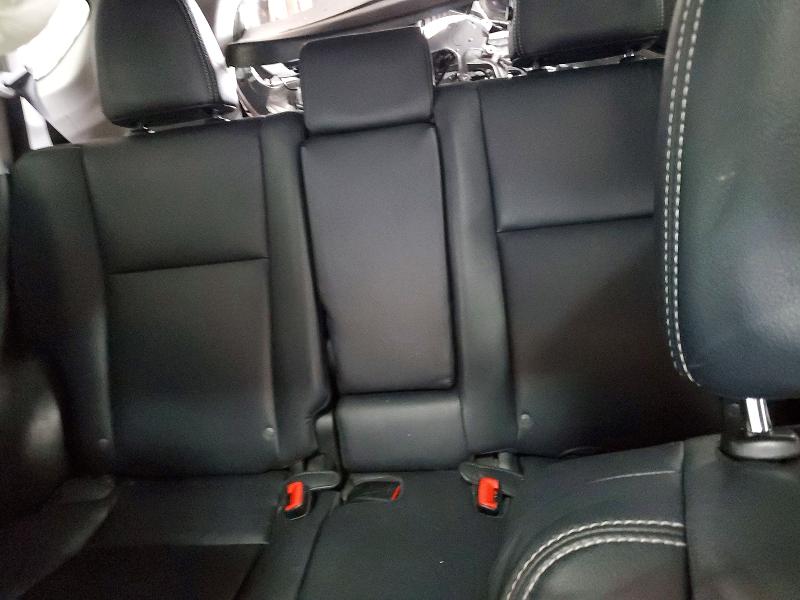 Photo 10 from auction – 2015 TOYOTA RAV4 LIMIT with VIN 2T3DFREV1FW338097