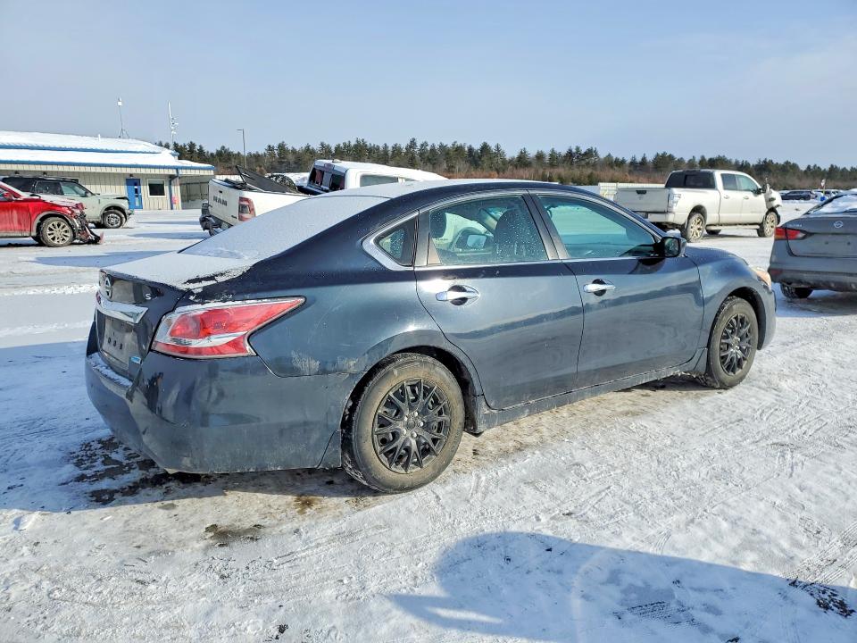Photo 3 from auction – 2014 NISSAN ALTIMA 2.5 with VIN 1N4AL3AP7EN211317