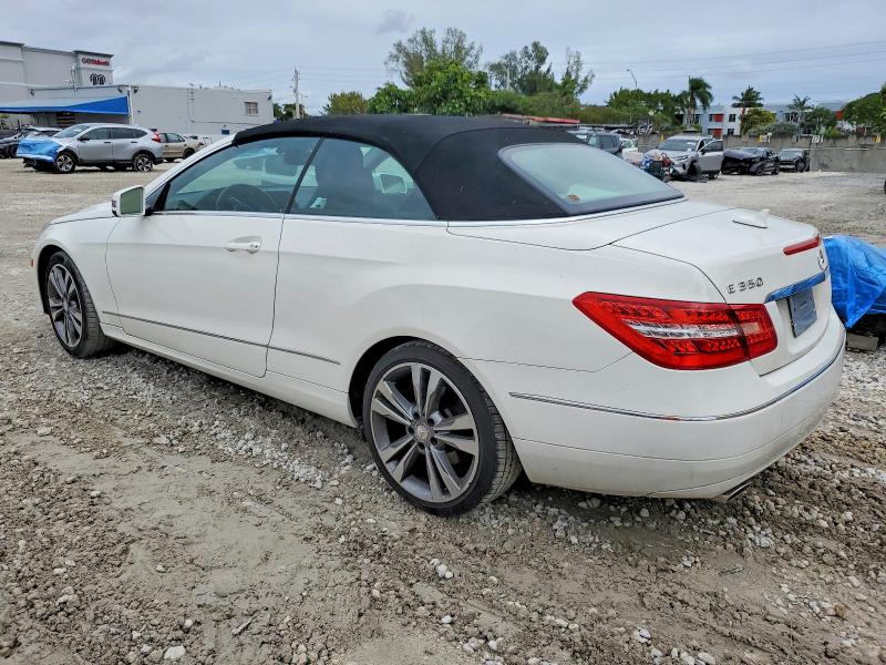 Photo 2 from auction – 2011 MERCEDES-BENZ E 350 with VIN WDDKK5GF2BF095547