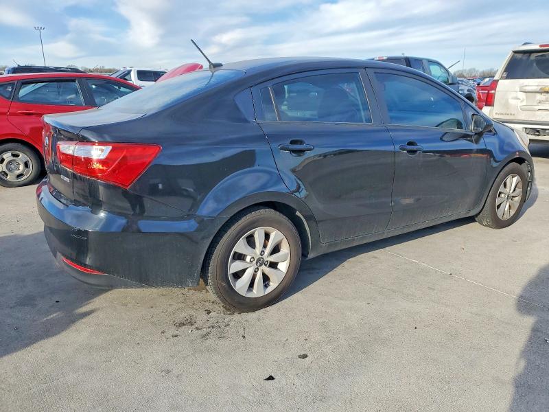 Photo 3 from auction – 2016 KIA RIO with VIN KNADN4A39G6626671