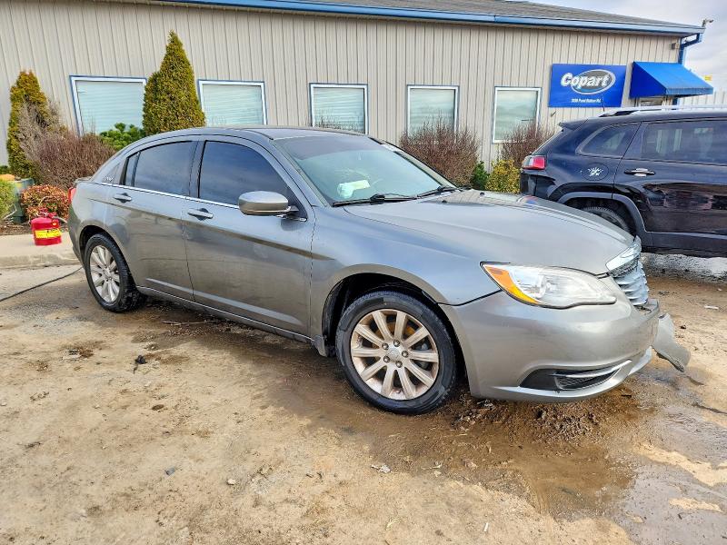 Photo 4 from auction – 2013 CHRYSLER 200 TOURIN with VIN 1C3CCBBB3DN602225