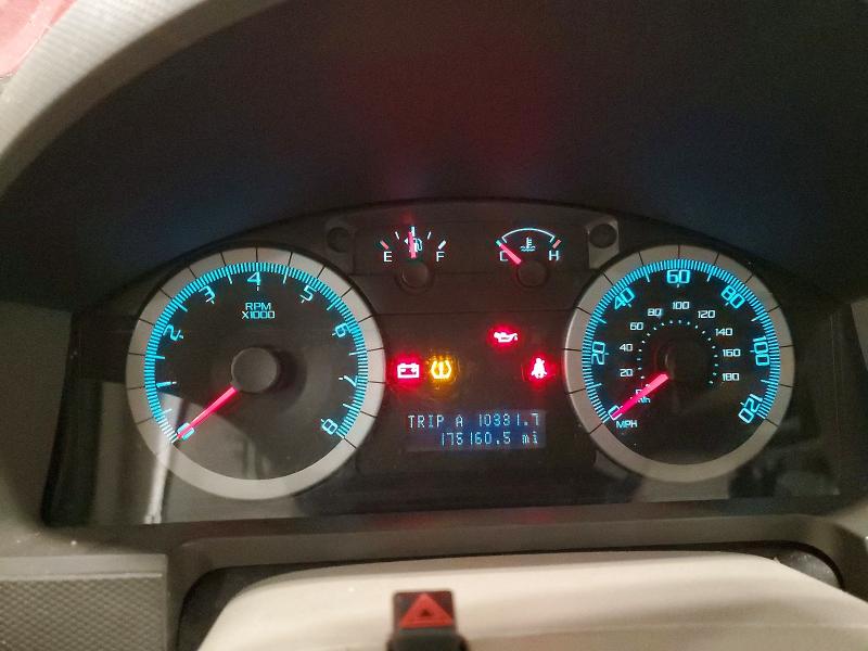 Photo 9 from auction – 2008 FORD ESCAPE XLT with VIN 1FMCU93198KC08951
