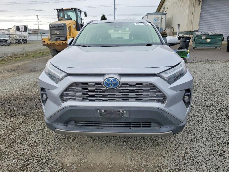 Photo 5 from auction – 2023 TOYOTA RAV4 LIMIT with VIN JTMD6RFV4PD100824