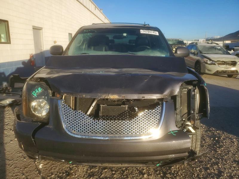 Photo 5 from auction – 2011 GMC YUKON DENA with VIN 1GKS2EEF6BR145401