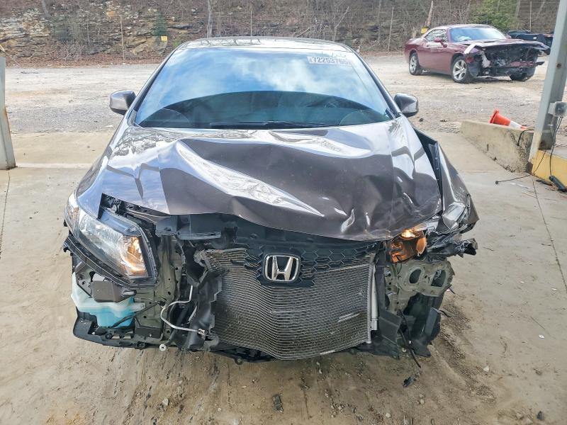Photo 5 from auction – 2013 HONDA CIVIC with VIN 19XFB2F53DE043019