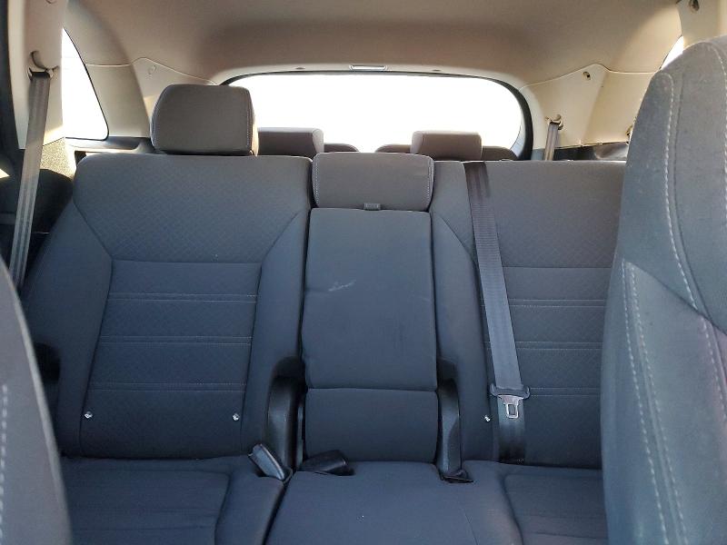 Photo 10 from auction – 2018 KIA SORENTO LX with VIN 5XYPGDA34JG424514