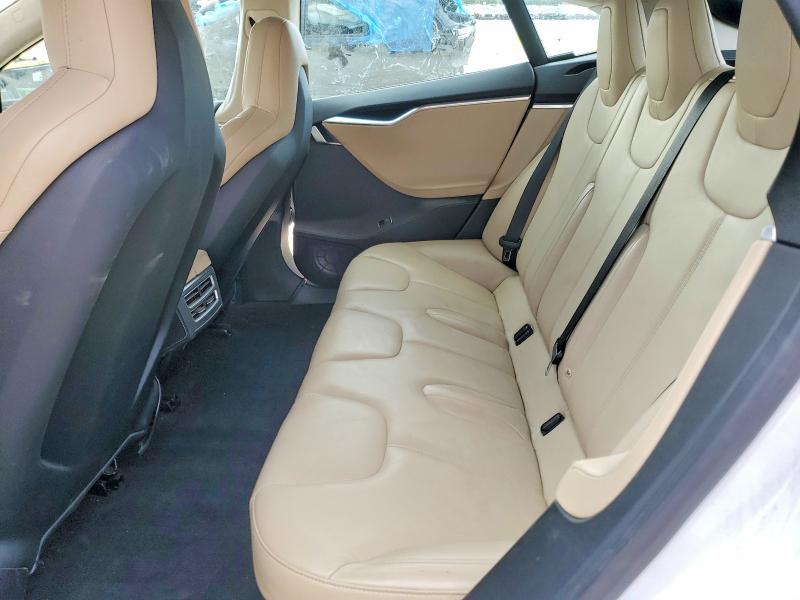 Photo 10 from auction – 2015 TESLA MODEL S 85 with VIN 5YJSA1H29FF093791