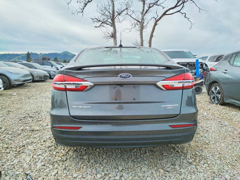Photo 6 from auction – 2020 FORD FUSION TIT with VIN 3FA6P0SU7LR252425