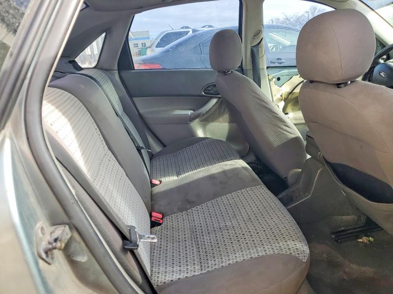 Photo 10 from auction – 2005 FORD FOCUS ZX4 with VIN 1FAFP34N45W252311