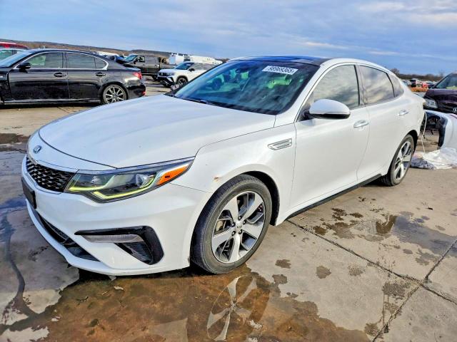 KIA OPTIMA LX 2019 with VIN 5XXGT4L38KG306979 - Photo from auction