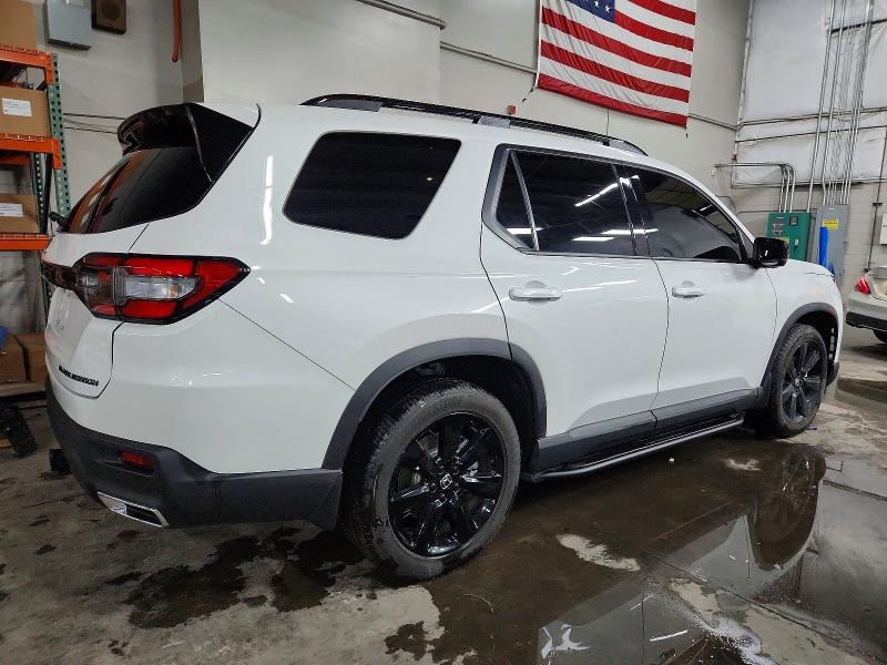 Photo 3 from auction – 2025 HONDA PILOT BLAC with VIN 5FNYG1H96SB117853