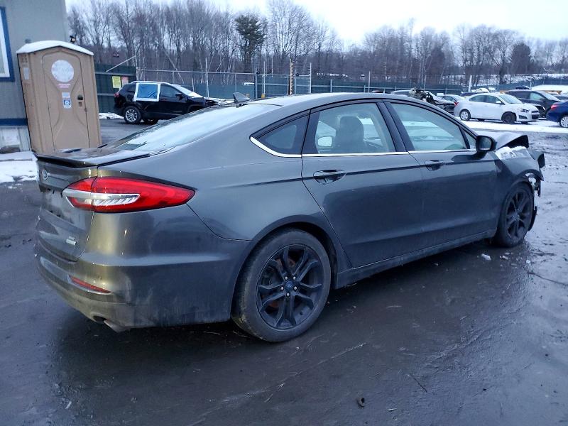 Photo 3 from auction – 2019 FORD FUSION SE with VIN 3FA6P0HD7KR126474