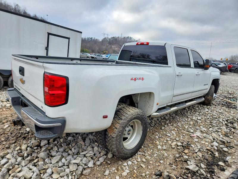 Photo 3 from auction – 2015 CHEVROLET SILVERADO with VIN 1GC4KZC81FF572122