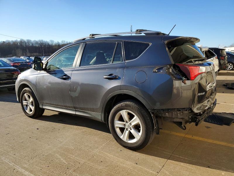 Photo 2 from auction – 2014 TOYOTA RAV4 with VIN JTMRFREV7ED080749