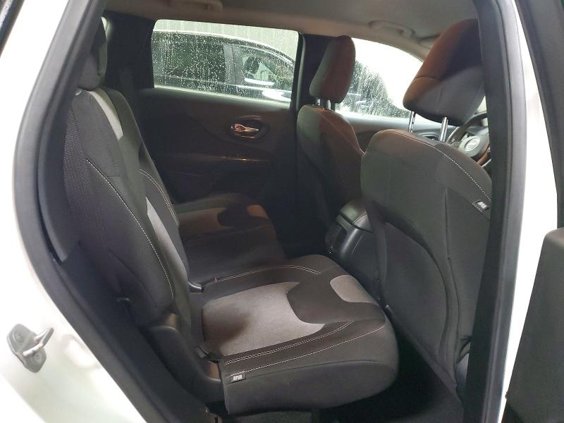 Photo 10 from auction – 2014 JEEP CHEROKEE L with VIN 1C4PJLCS0EW103269