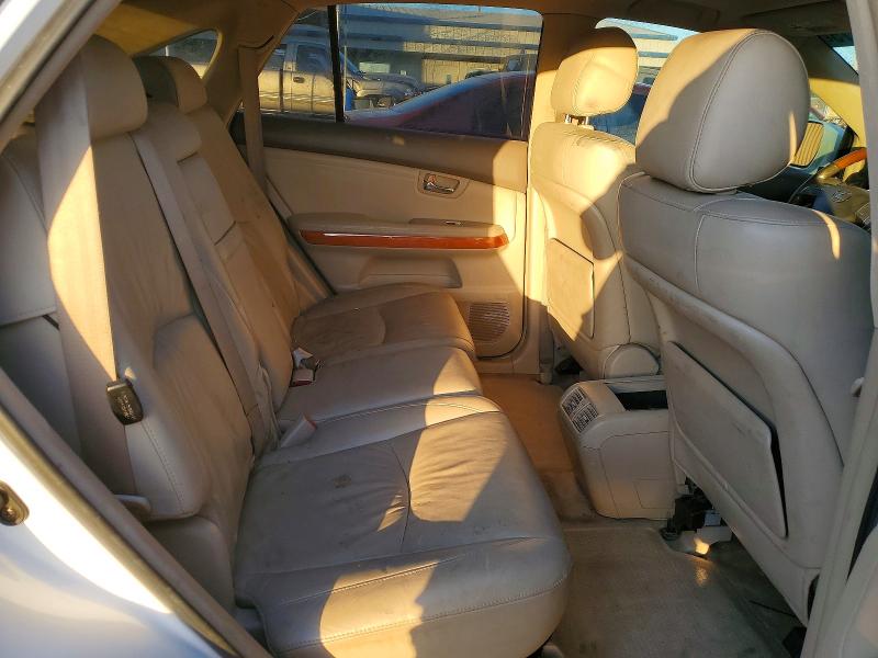 Photo 11 from auction – 2005 LEXUS RX 330 with VIN JTJGA31U050047788