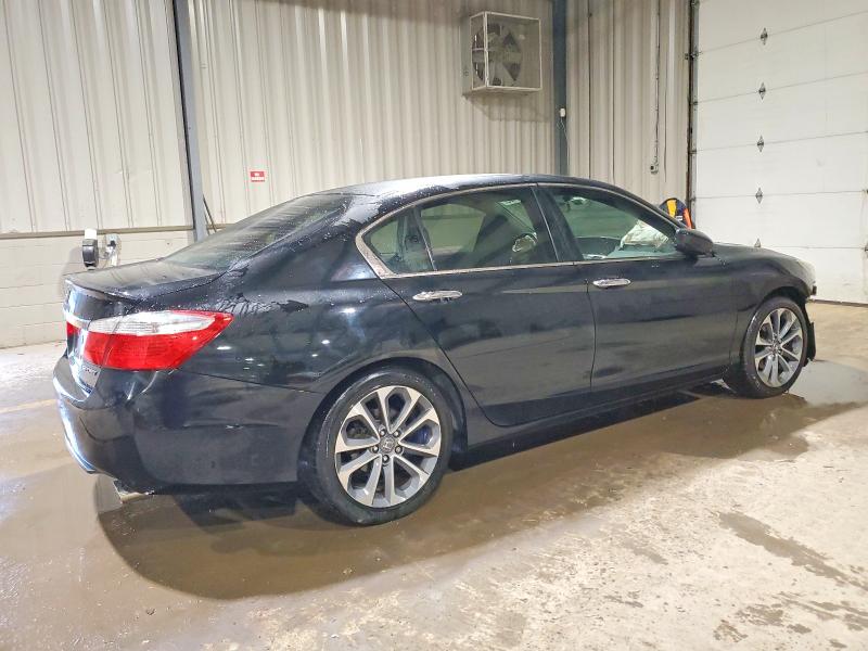 Photo 3 from auction – 2015 HONDA ACCORD SPO with VIN 1HGCR2F53FA181813