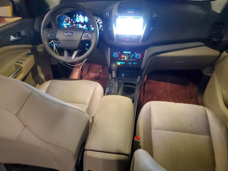 Photo 8 from auction – 2017 FORD ESCAPE SE with VIN 1FMCU9GD9HUD27401